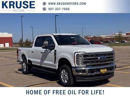 Oxford White 2026 Ford F-350 XLT