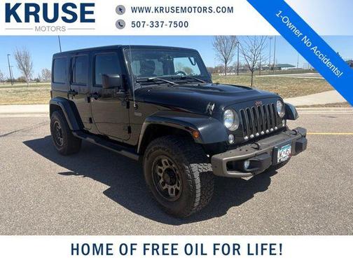 2016 Jeep Wrangler Unlimited Sahara