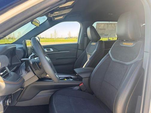 White Metallic 2026 Ford Explorer Tremor