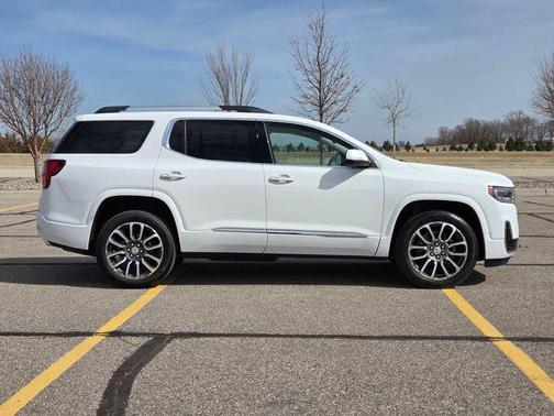 Summit White 2023 GMC Acadia Denali