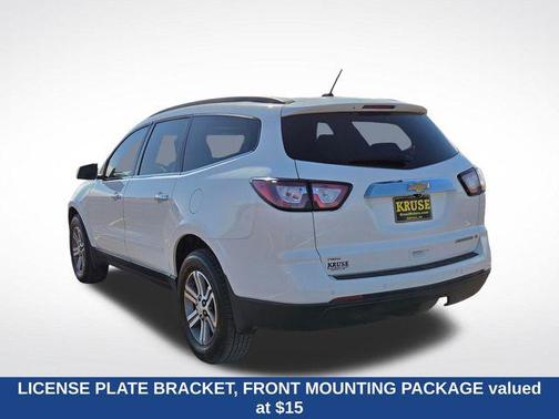 White 2015 Chevrolet Traverse 2LT
