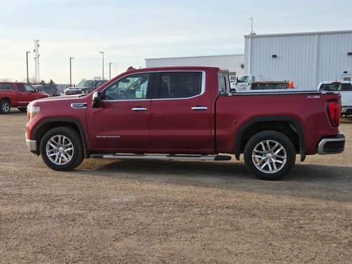 Red Quartz Tintcoat 2020 GMC Sierra 1500 SLT