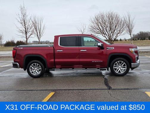 Red Quartz Tintcoat 2020 GMC Sierra 1500 SLT