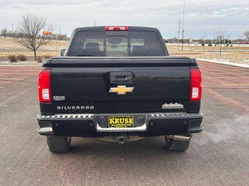 2018 Chevrolet Silverado 1500 High Country