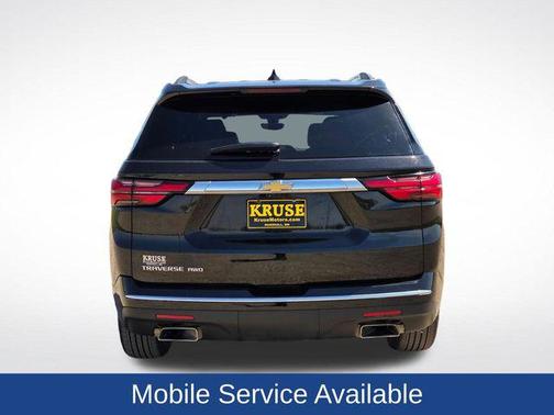 Mosaic Black Metallic 2023 Chevrolet Traverse High Country
