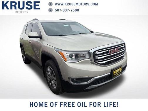 Sparkling Silver Metallic 2017 GMC Acadia SLE-2