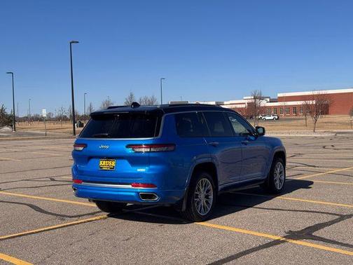 2023 Jeep Grand Cherokee L Summit