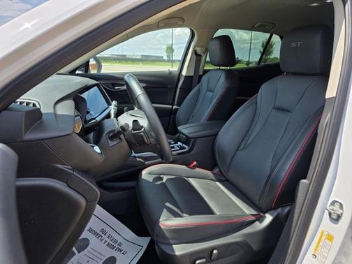 2022 Buick Envision FWD Essence