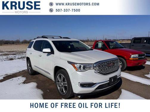 2017 GMC Acadia Denali