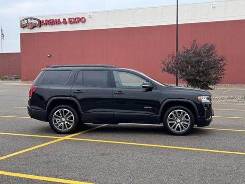 2020 GMC Acadia AWD AT4
