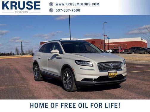 2022 Lincoln Nautilus Reserve