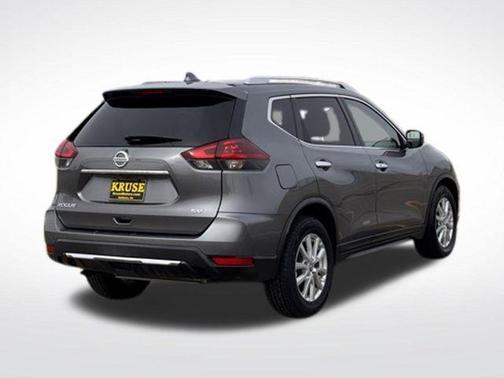 Gun Metallic 2018 Nissan Rogue SV