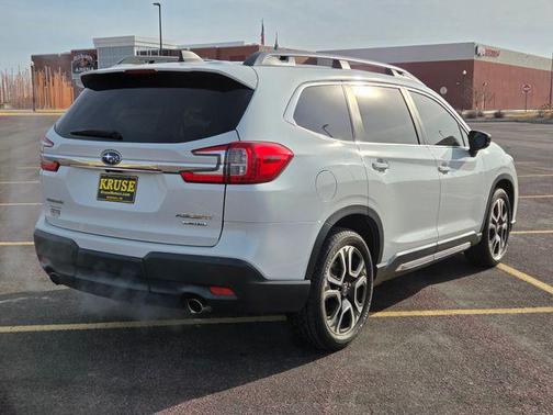 2024 Subaru Ascent Limited 7-Passenger