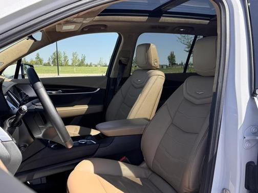 2024 Cadillac XT6 Premium Luxury AWD