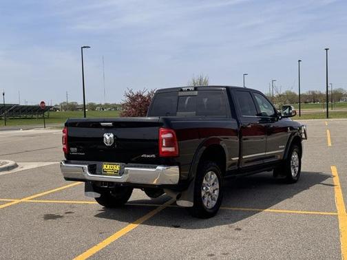2020 RAM 2500 Limited Crew Cab 4X4 6'4' Box