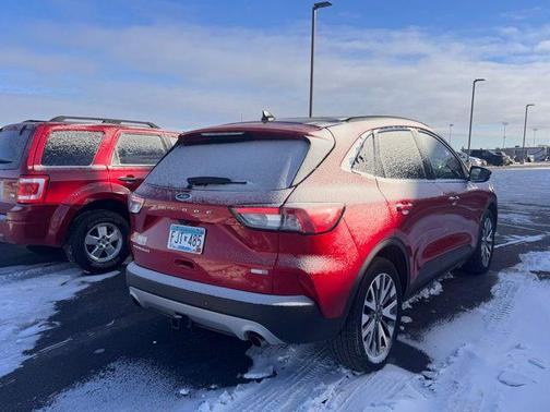 2020 Ford Escape Titanium