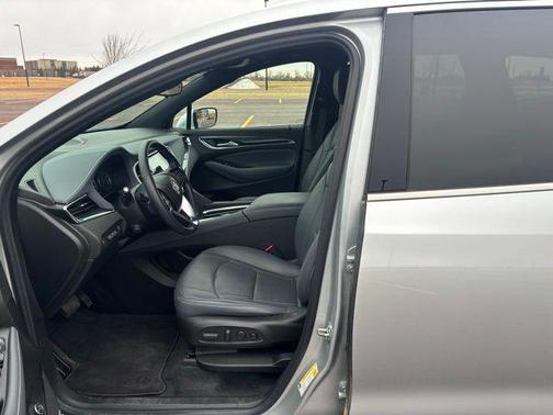 2022 Buick Enclave AWD Premium