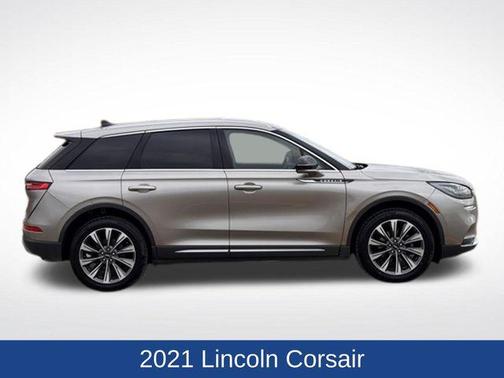 Gold 2021 Lincoln Corsair Reserve