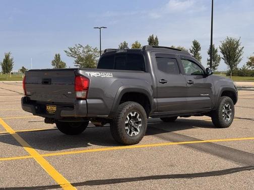 2016 Toyota Tacoma Base