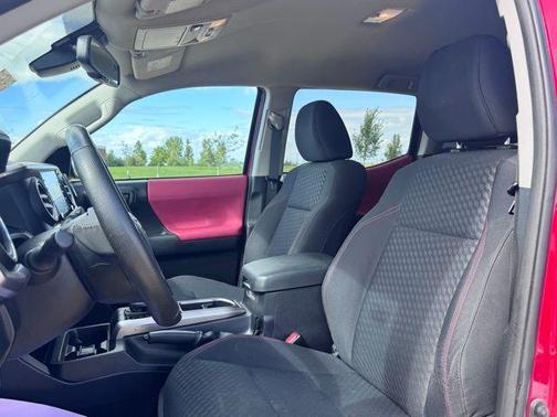 2020 Toyota Tacoma SR5