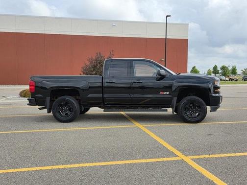 2017 Chevrolet Silverado 1500 2LT