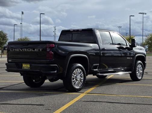 2023 Chevrolet Silverado 3500 High Country