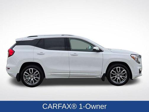 Summit White 2024 GMC Terrain Denali