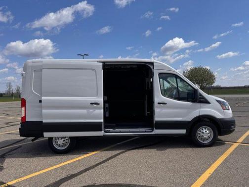 Oxford White 2026 Ford Transit-250 Base