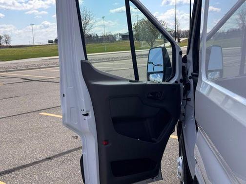 Oxford White 2026 Ford Transit-250 Base