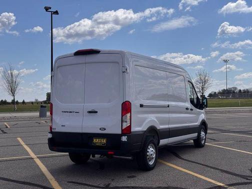 Oxford White 2026 Ford Transit-250 Base