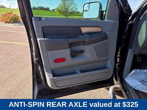Brilliant Black Crystal PC/Light Graystone PC 2009 Dodge Ram 2500 ST