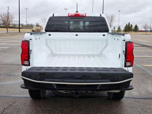 Summit White 2024 Chevrolet Colorado Z71