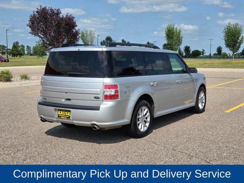 Ingot Silver Metallic 2018 Ford Flex SE