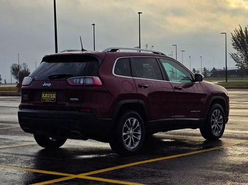2021 Jeep Cherokee Latitude Lux