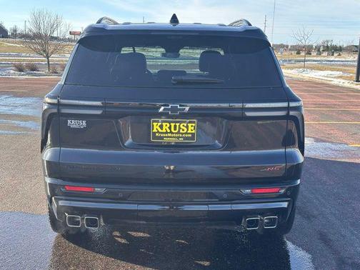 2025 Chevrolet Traverse RS