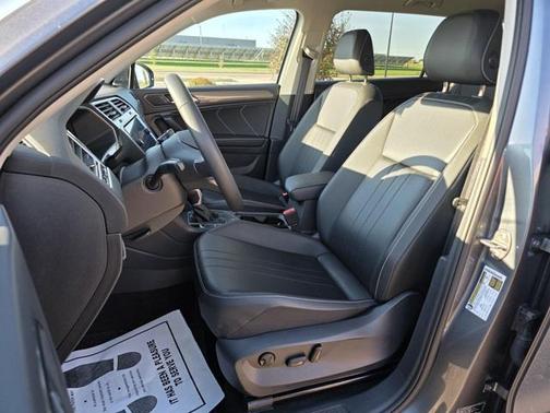 2024 Volkswagen Tiguan 2.0T SE 4MOTION