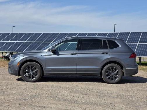 2024 Volkswagen Tiguan 2.0T SE 4MOTION