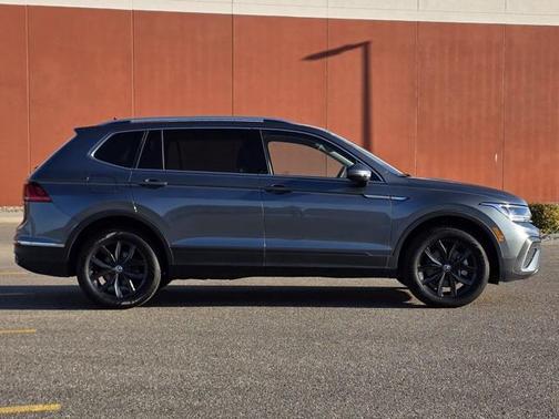 2024 Volkswagen Tiguan 2.0T SE 4MOTION