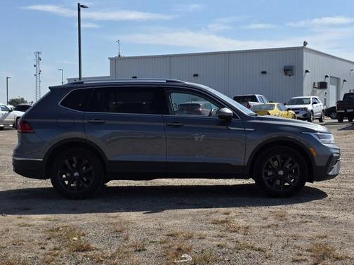2024 Volkswagen Tiguan 2.0T SE 4MOTION