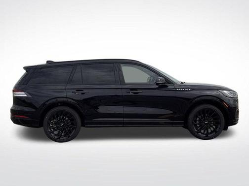 Black Metallic 2026 Lincoln Aviator Reserve AWD