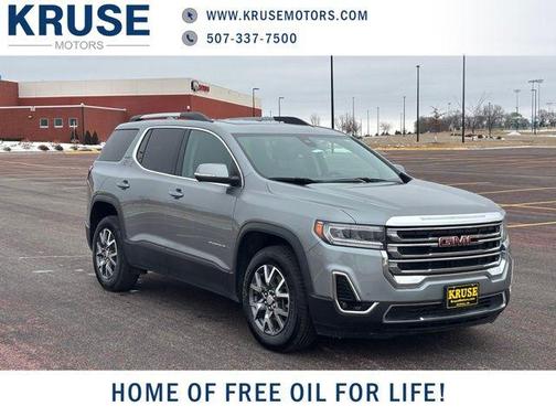 2023 GMC Acadia AWD SLT