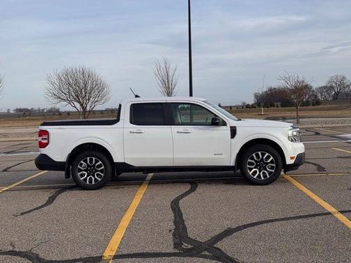 2024 Ford Maverick Lariat