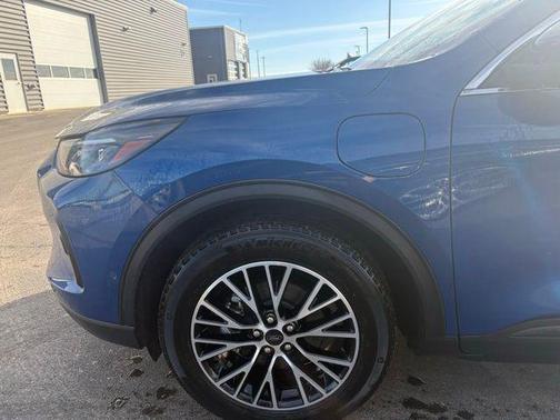 2023 Ford Escape PHEV SE
