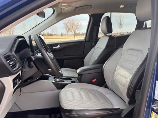 2023 Ford Escape PHEV SE