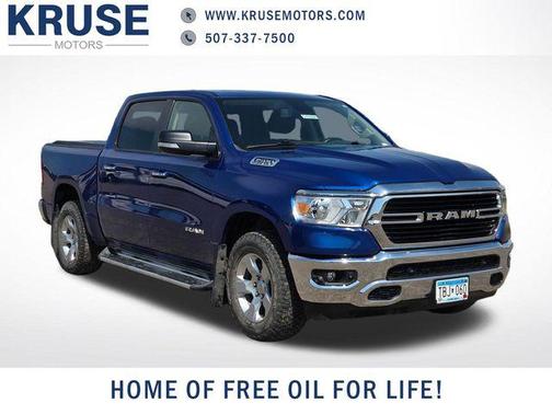Blue Streak Pearlcoat 2019 RAM 1500 Big Horn