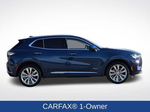 Sapphire Metallic 2022 Buick Envision FWD Avenir