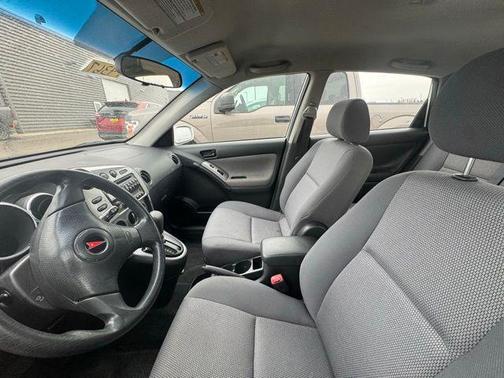 2007 Pontiac Vibe Base