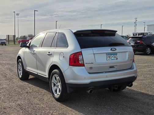 Ingot Silver Metallic 2011 Ford Edge SEL