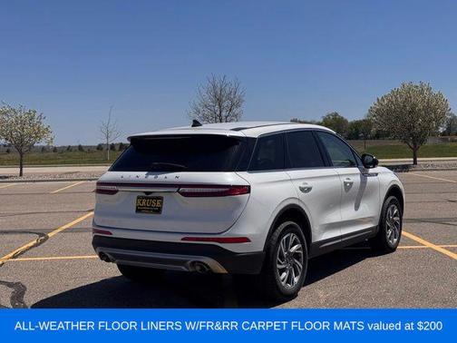 Pristine White Metallic Tri-Coat 2024 Lincoln Corsair Premiere