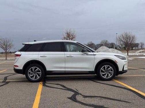 2024 Lincoln Corsair Premiere